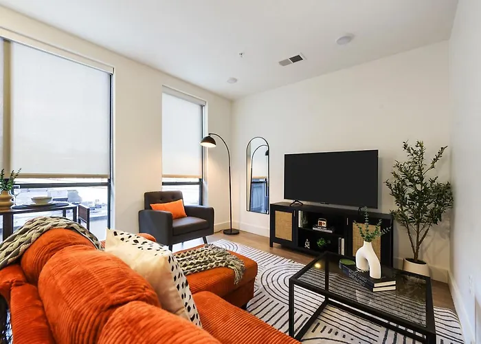 Apartment Lux King Bed Free Parking Gym Upmc Pitt Cmu Pittsburgh